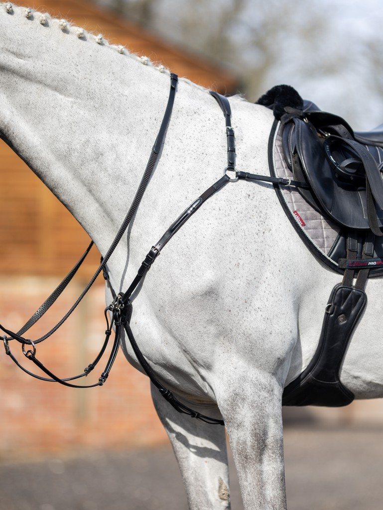 LeMieux Breastplate with Detachable Martingale Martingales