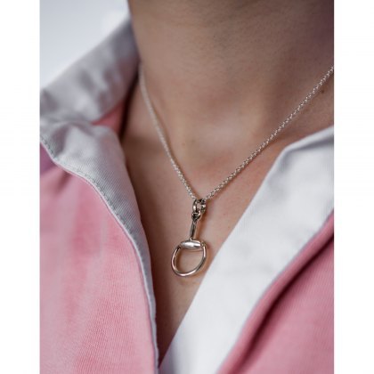 HiHo Silver Sterling Silver Snaffle Pendant on Fine Trace Chain HiHo Silver Sterling Silver Snaffle Pendant on Fine Trace Chain