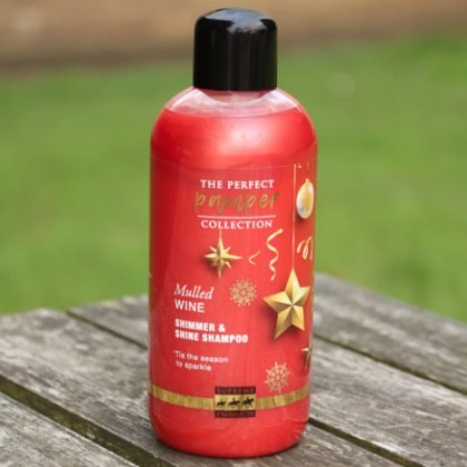 Supreme Products Mulled Wine Shimmer & Shine Shampoo Supreme Products Mulled Wine Shimmer & Shine Shampoo