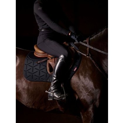 LeMieux ProForm Moulded Close Contact Pad - Black LeMieux ProForm Moulded Close Contact Pad - Black