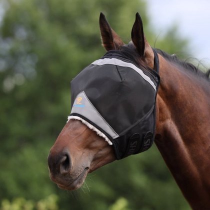 Shires FlyGuard Pro Fine Mesh Earless Fly Mask Shires FlyGuard Pro Fine Mesh Earless Fly Mask