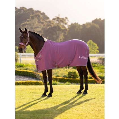 LeMieux Kudos Bamboo Cooler - Mallow LeMieux Kudos Bamboo Cooler - Mallow