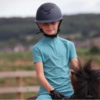 Shires Aubrion React Short Sleeve Base Layer - Young Rider Shires Aubrion React Short Sleeve Base Layer - Young Rider