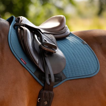 LeMieux Essence Close Contact Square - Jungle LeMieux Essence Close Contact Square - Jungle