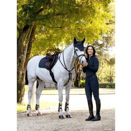 LeMieux Brilliance Close Contact Square - Navy LeMieux Brilliance Close Contact Square - Navy