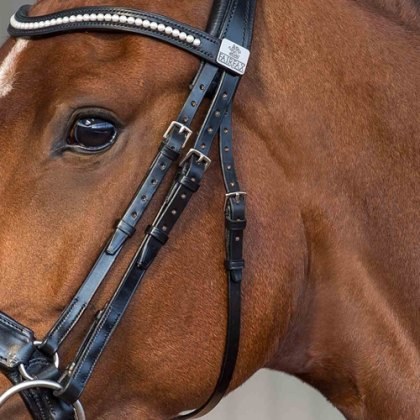 Fairfax Throatlash - 1/2" for Snaffle Bridle Fairfax Throatlash - 1/2" for Snaffle Bridle