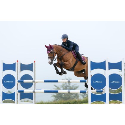 Loire Classic Close Contact Square - Blackberry Loire Classic Close Contact Square - Blackberry