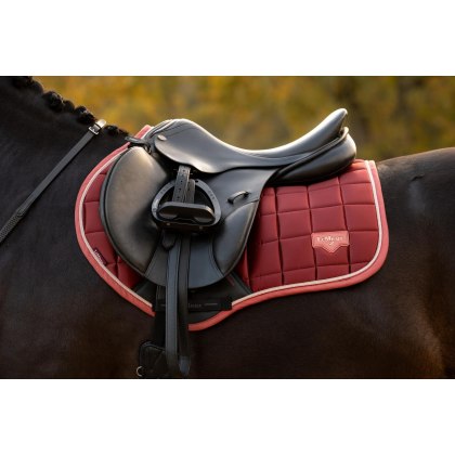 Loire Classic Close Contact Square - Russet Loire Classic Close Contact Square - Russet
