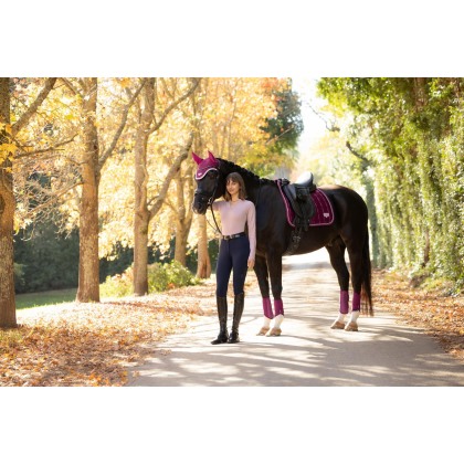 Loire Classic Dressage Square - Blackberry Loire Classic Dressage Square - Blackberry
