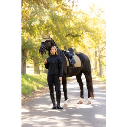 Essence Dressage Square - Pear Essence Dressage Square - Pear