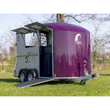 Cheval Liberte Maxi 2 - Purple