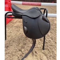 Unicorn Saddlery Junior Monoflap Jump Unicorn Saddlery Junior Monoflap Jump