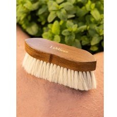 LeMieux Artisan Soft Finishing Brush LeMieux Artisan Soft Finishing Brush