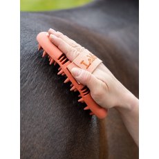 LeMieux Flexi Massage Comb - Apricot