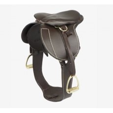 LeMieux Toy Pony Jump Saddle & Stud Girth - Brown LeMieux Toy Pony Jump Saddle & Stud Girth - Brown