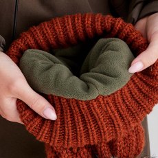 Ridgeline Nordic Fleck Bobble Hat - Russett