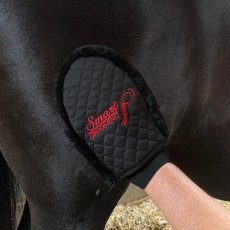 Smart Grooming Quilted Grooming Mitt - Black Smart Grooming Quilted Grooming Mitt - Black