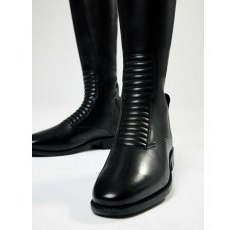 LeMieux Essence Quilted Riding Boot - Black LeMieux Essence Quilted Riding Boot - Black