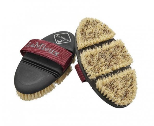 LeMieux LeMieux Flexi Scrubbing Brush