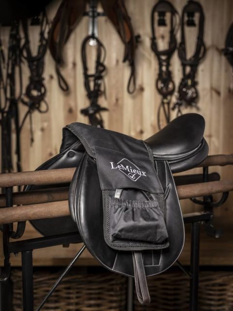 LeMieux LeMieux Vector Stirrup Cover