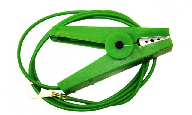 Agrifence Agrifence Earth Lead on Green Croc Clip