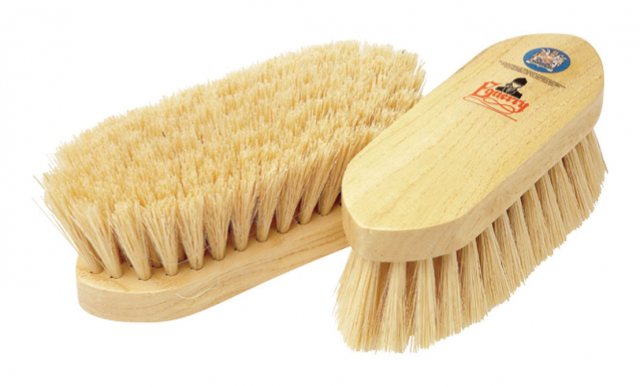 Equerry Equerry Wooden Dandy Brush - Mexican Fibre