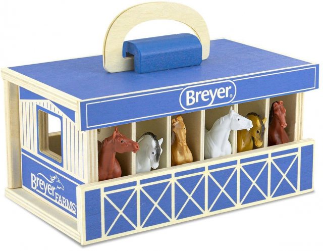 Breyer Breyer Farms Wooden Carry Case