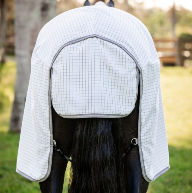 Tapis Rond Amigo Aussie 5’9 – Léger, Chevaux, Occasion
