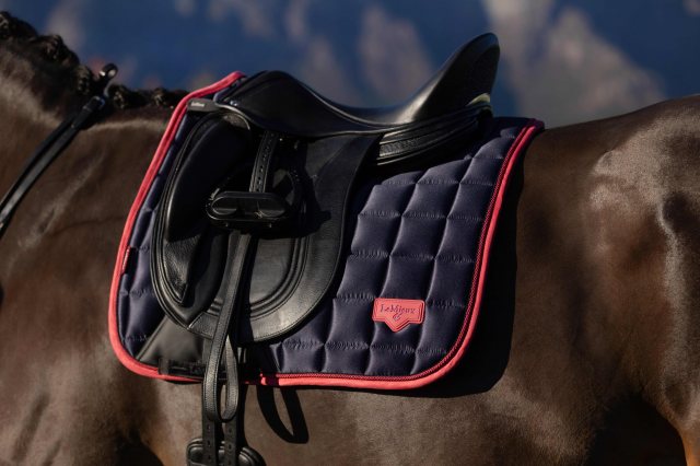 LeMieux LeMieux Loire Dressage Square - Navy/Cranberry
