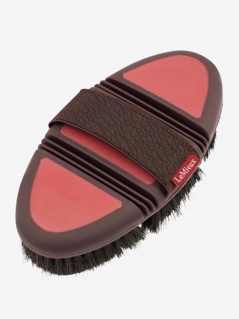 LeMieux LeMieux Flexi Sponge Brush - Cranberry