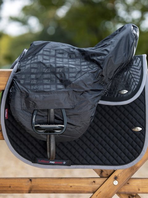 LeMieux LeMieux Ride On Saddle Cover GP Black