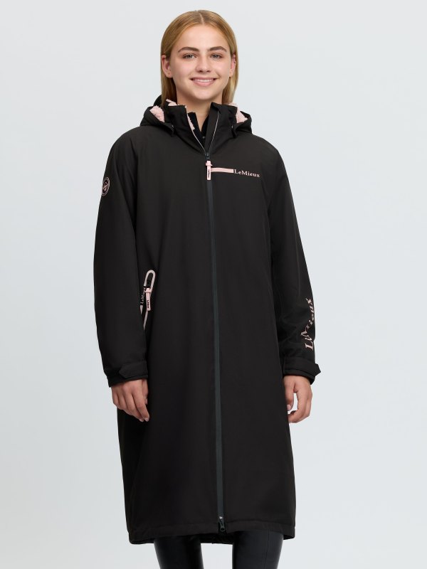 it09469 studio youngriderhydroshieldrobe black 001