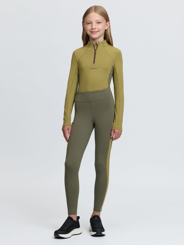 IT09467 studio youngriderorlapullons willowgreen 006