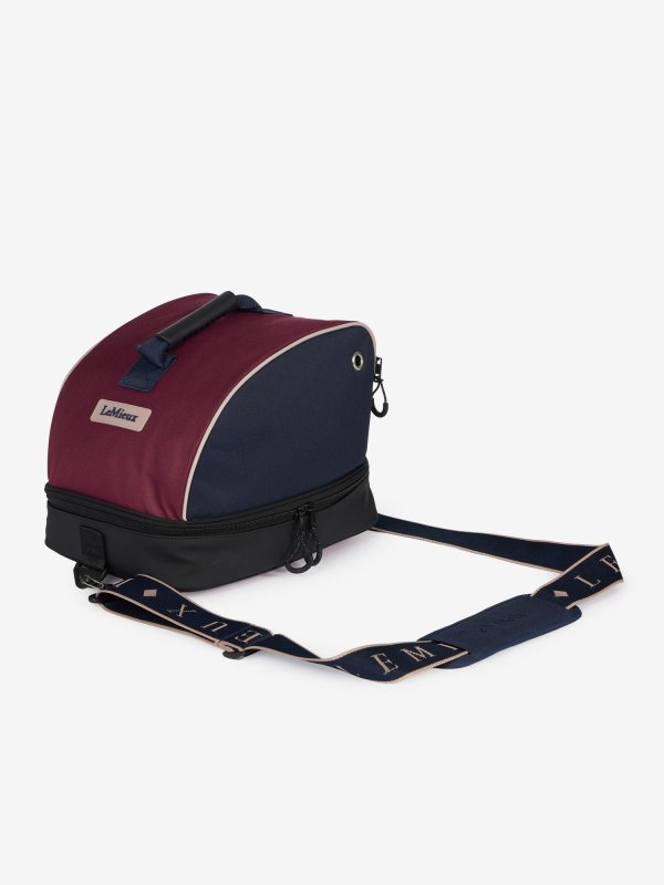 IT09510 product hat bag blackberry 01