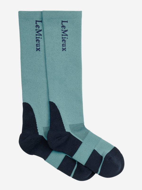IT09575 product performance socks aloe 02