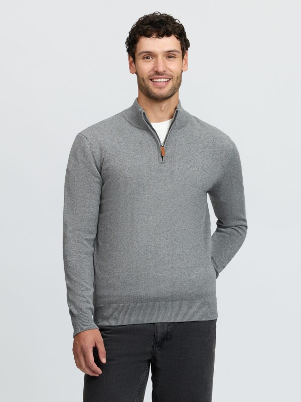 IT09692 studio mensquarterzipknit grey 001