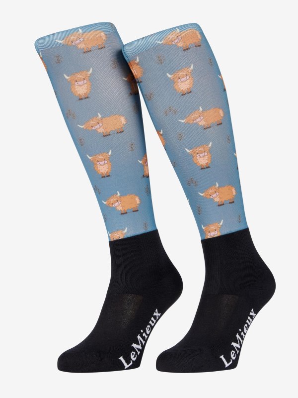 IT09842 product footsie socks highland cow aloe 01