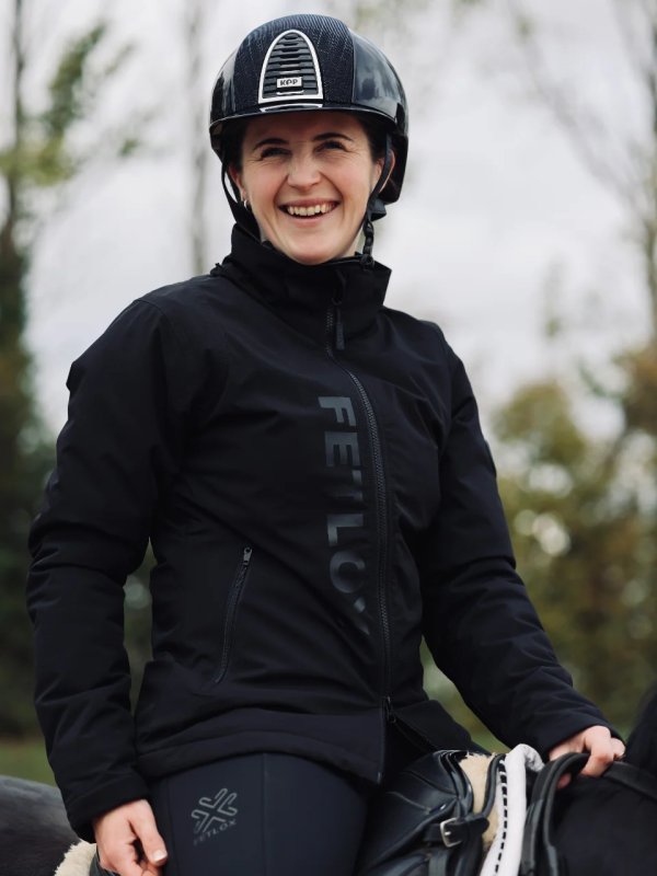 Stride Performance Coat Short