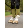 IT09198 lifestyle arikameshbrushingboots gooseberry 03